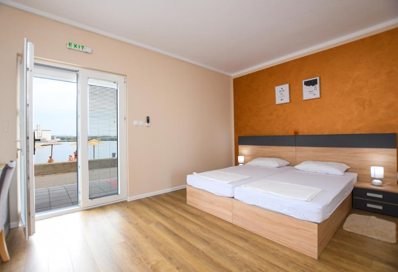 Danubiana Apartments 5 Kladovo Exterior foto